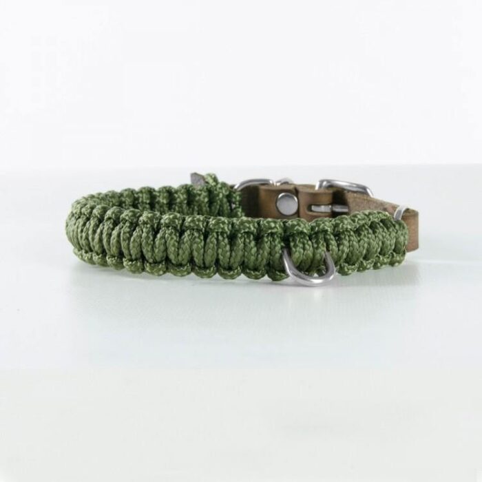 Molly and Stitch Hundehalsband Touch of Leather olivgrün silber